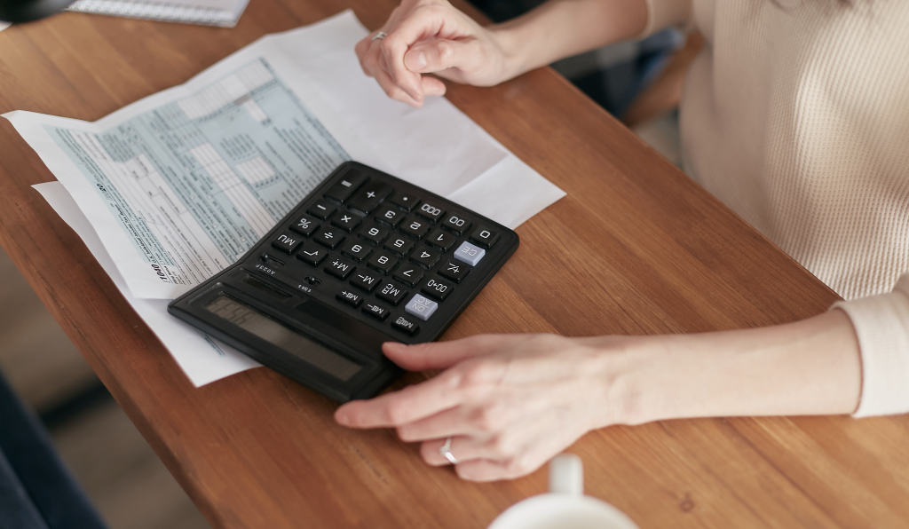 ¿Es obligatorio enviar mi constancia de situación fiscal para facturar?